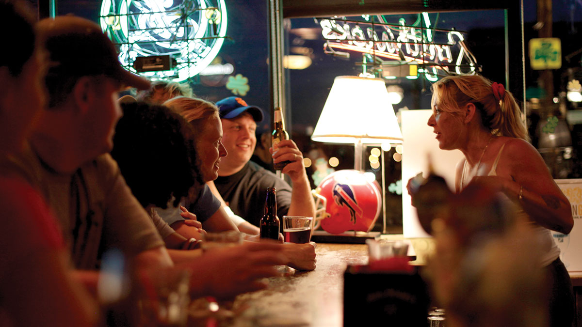 nightlife pubs best bars
