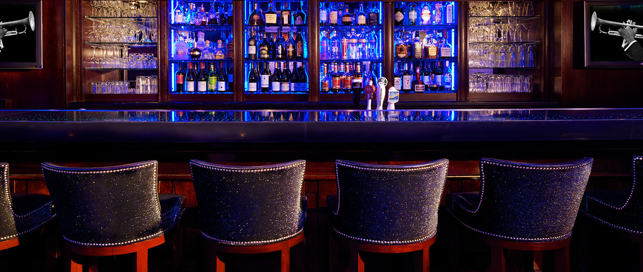 times square hotel bars